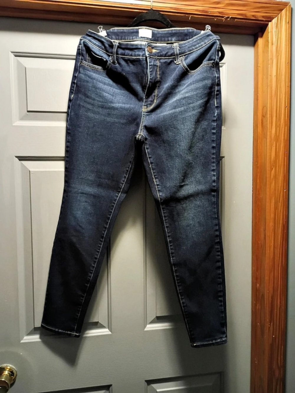 Time and Tru Straight Leg Jeans Size 14 Regular Blue Like New